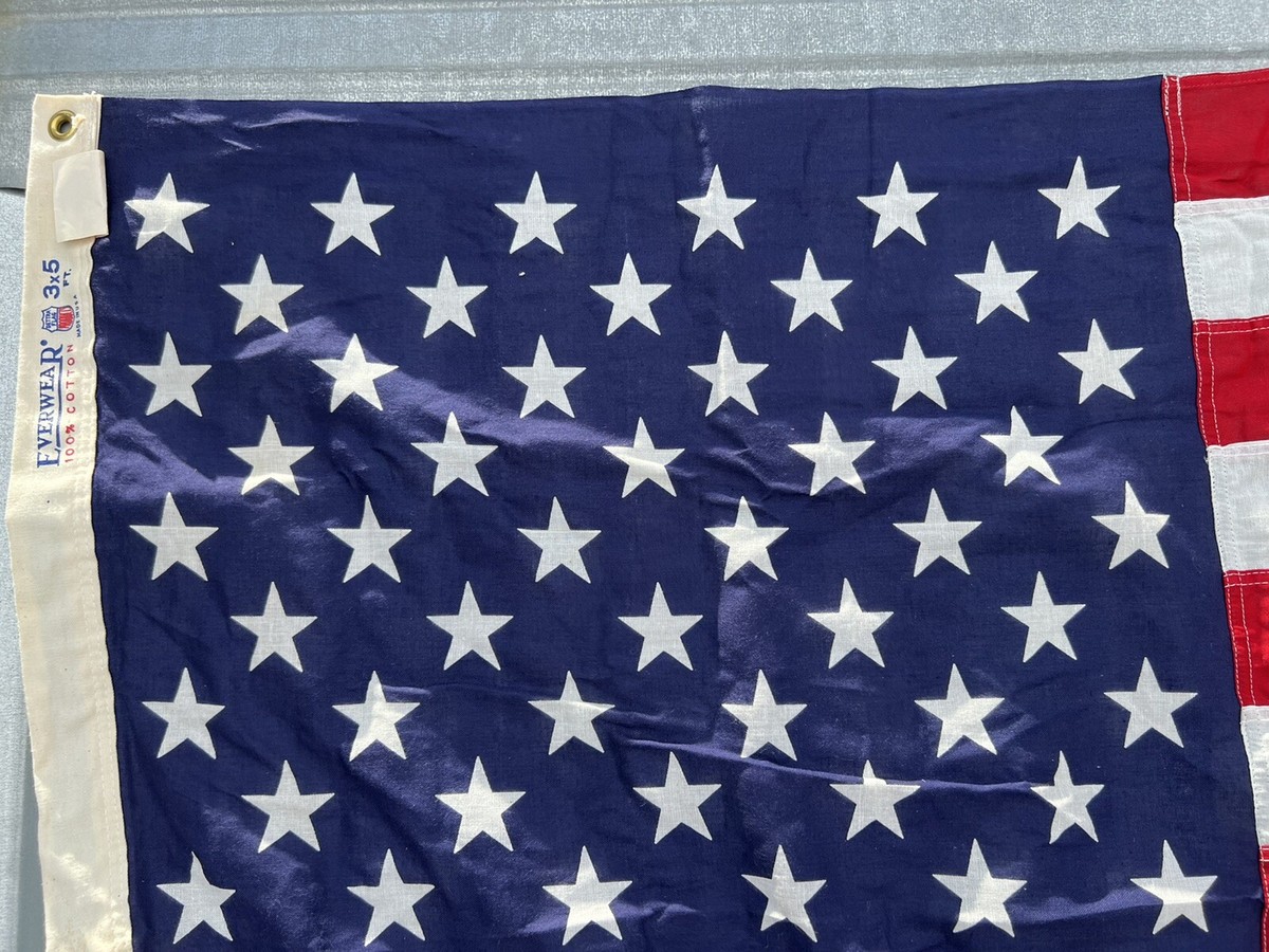 DETTRA EVERWEAR 3 x 5 American Flag ( Nice & Bright - Few spots