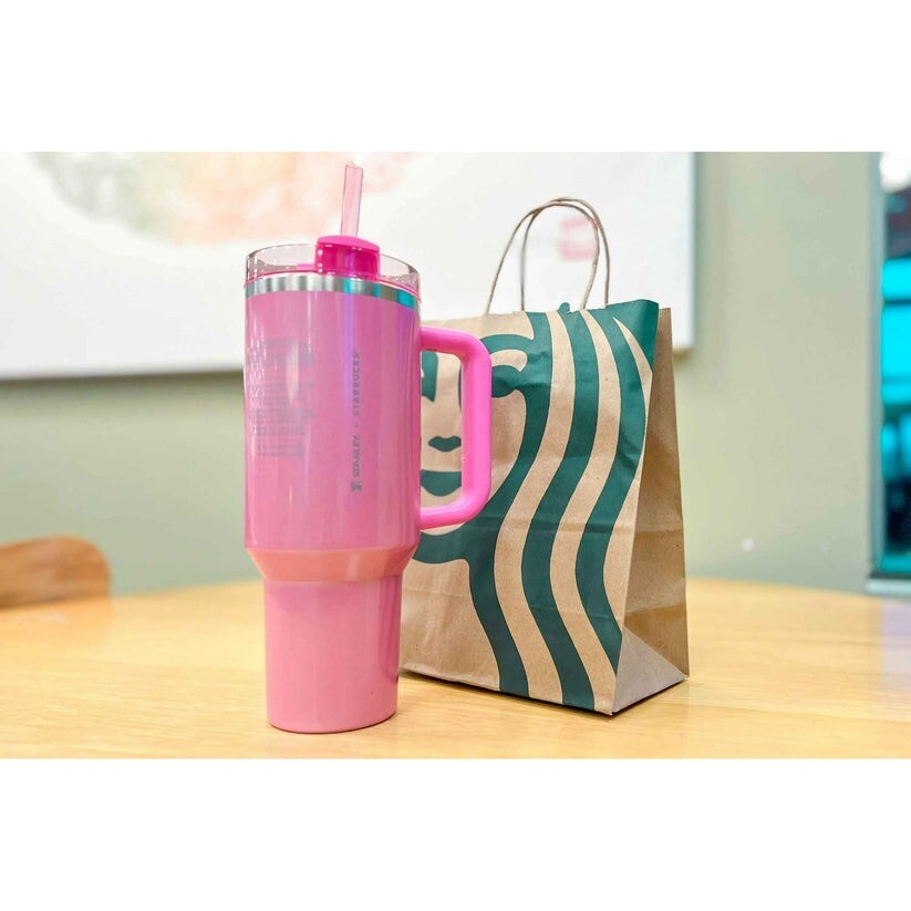 Stanley X Starbucks Limited Edition Winter Pink Quencher Tumbler