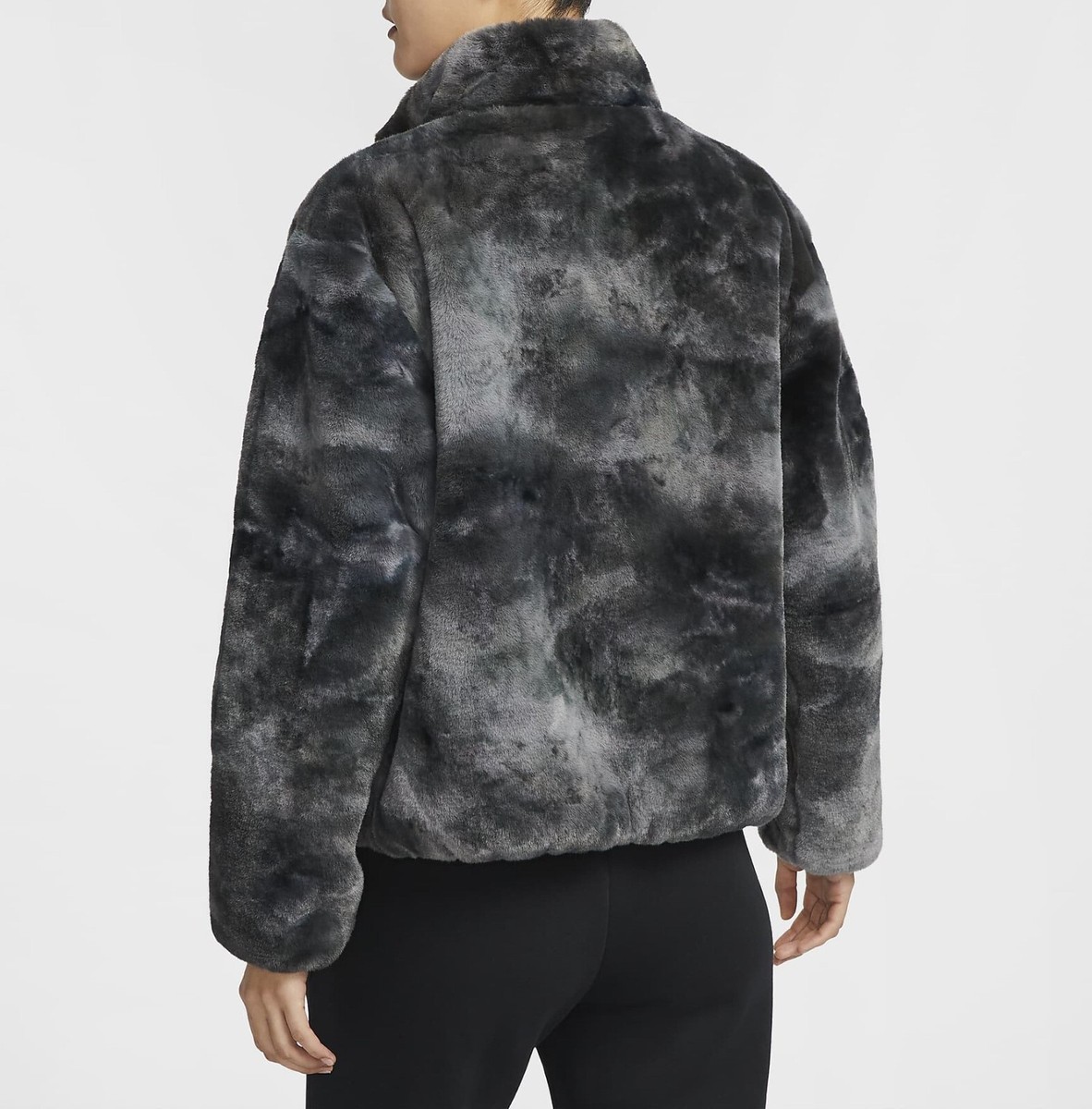 Nike Sportswear Women's Faux Fur Jacket - Black / HQ4871-010