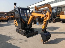 Bagger FOX Machinery 1.8t mit Schaufelpacket und Schnellwechsler