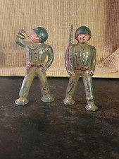 Two Vintage Manoil Barclay Pod-Foot Lead Soldier Figures