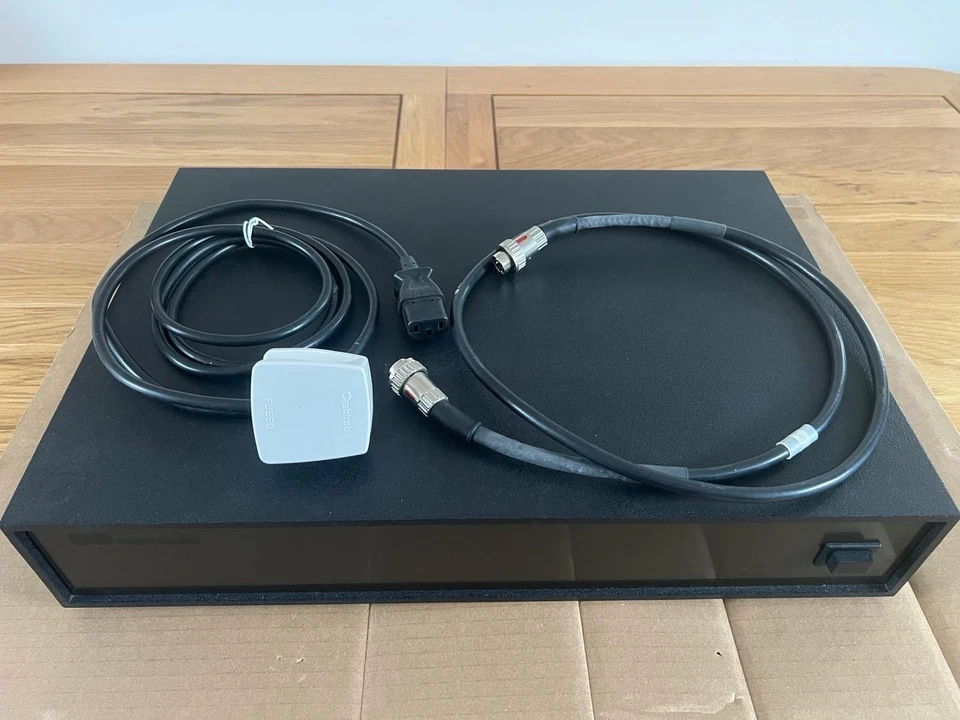 Naim NAP 180 Power Amplifier (Olive) – Excellent Condition, Original Box & Cable - Image 2 of 4