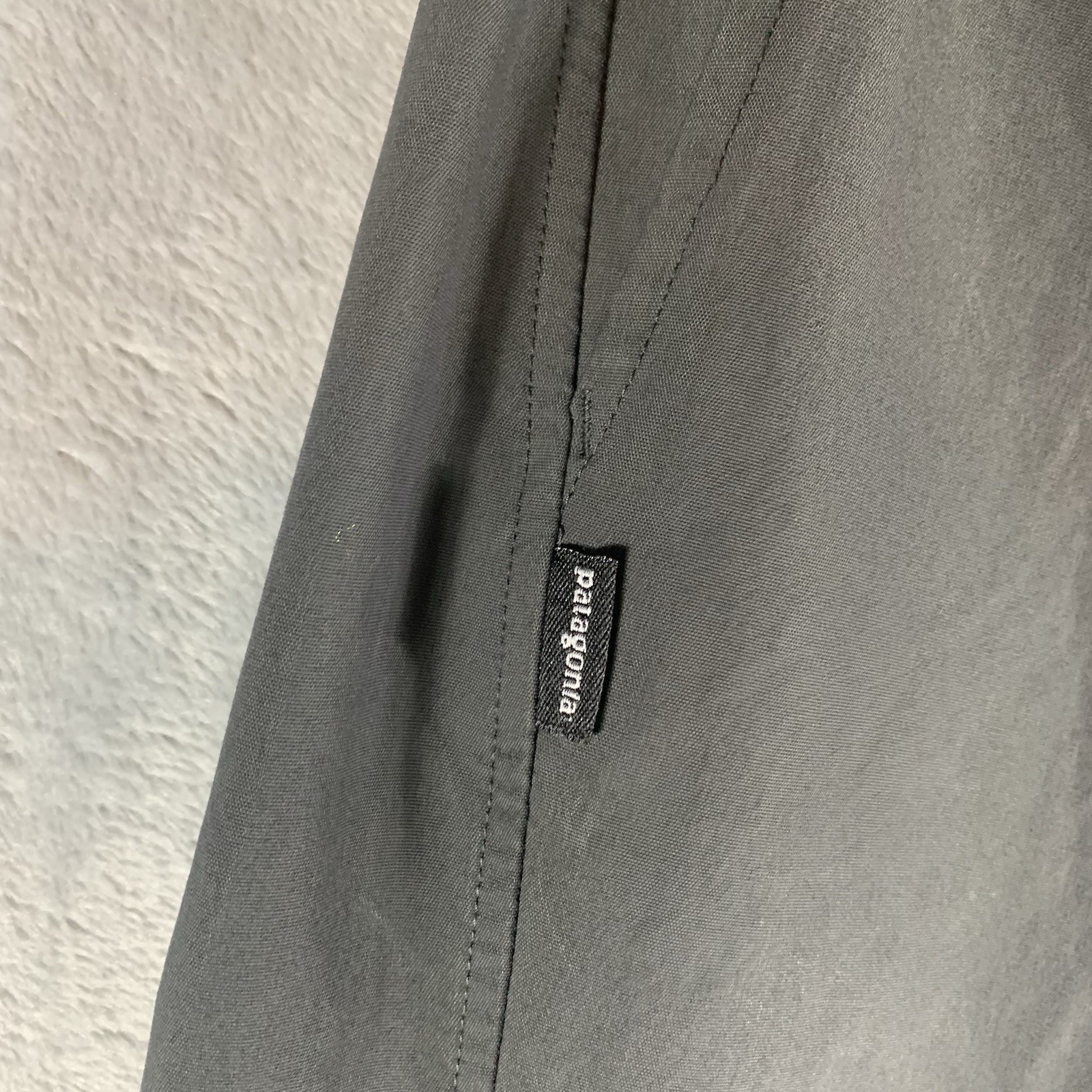 Patagonia Women's Pants 2 Hiking Side Pocket Zip Wide Leg Gray Camping Climbing thumbnail 4