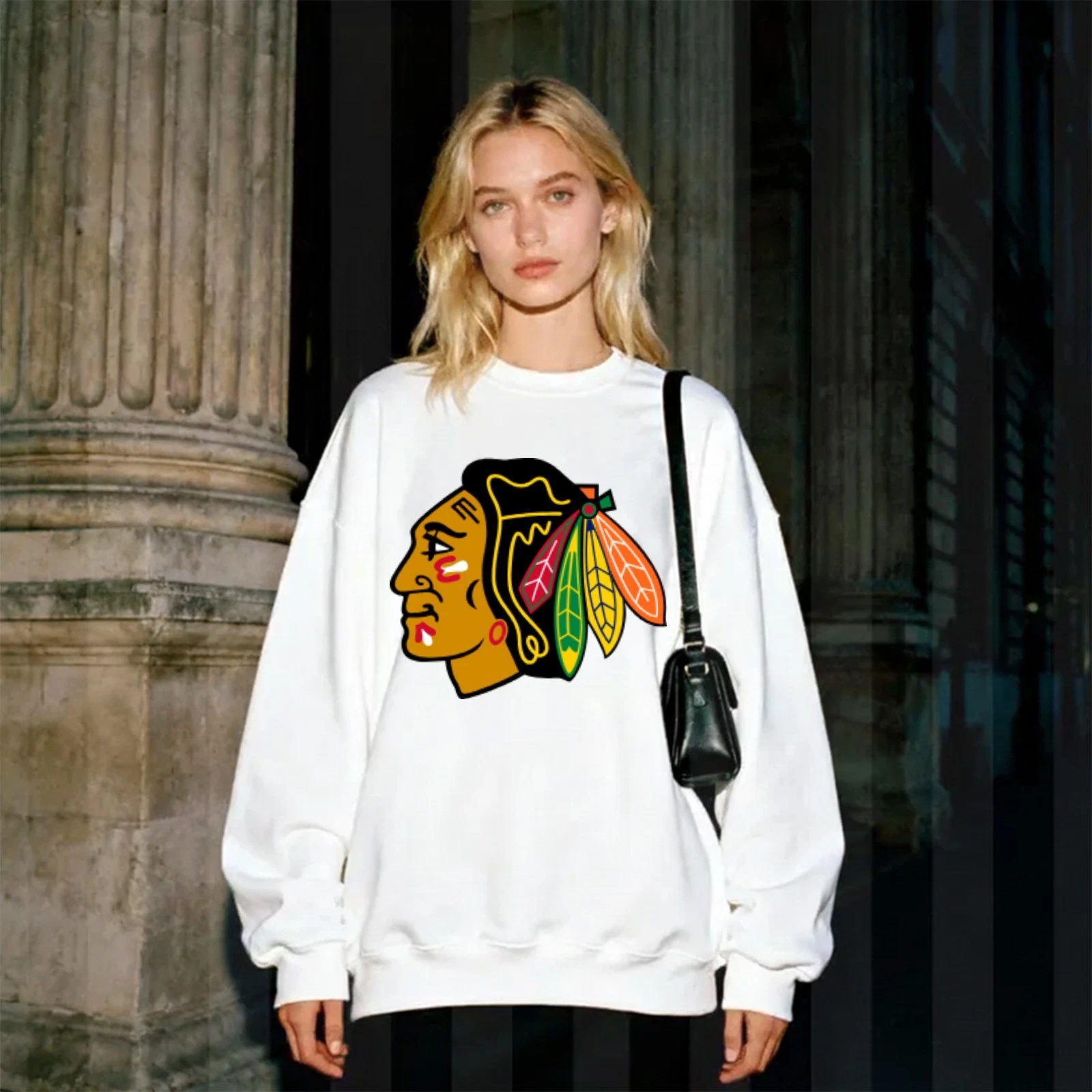 Chicago Blackhawks Unisex Sweatshirt, Full Size