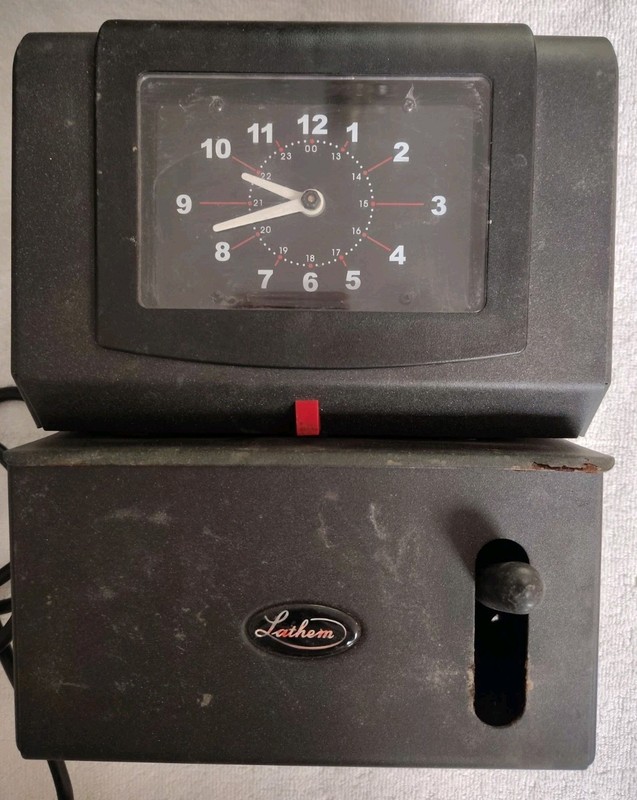 Lathem Model 2121 Punch Time Clock Recorder With Key & Time Tickets Tested Works