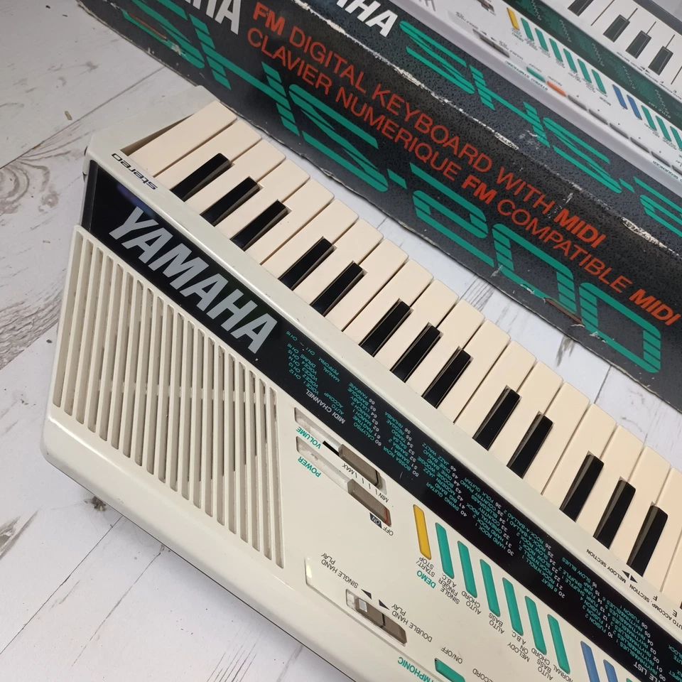 YAMAHA SHS-200 FM KEYTAR Digital Shoulder Keyboard - Boite + Prise secteur - Bild 3 von 4