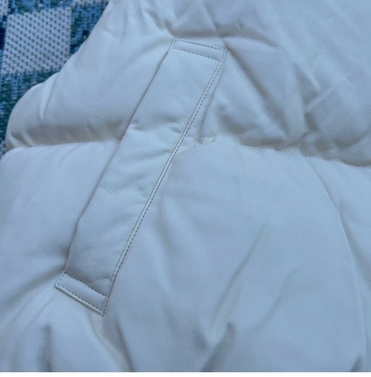 cropped puffer faux leather vest Sleeveless women SZ L NWT - Image 4 of 4