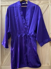 Vintage Victoria  s Secret Size Small Women Bathrobe Purple Silk Robe B4