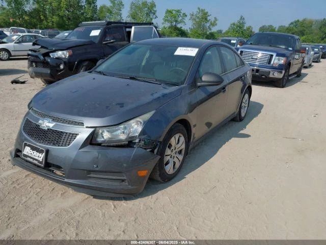 Cilindro maestro de freno usado se adapta a: Chevrolet Cruze 2013 grado A Foto 2 de 4