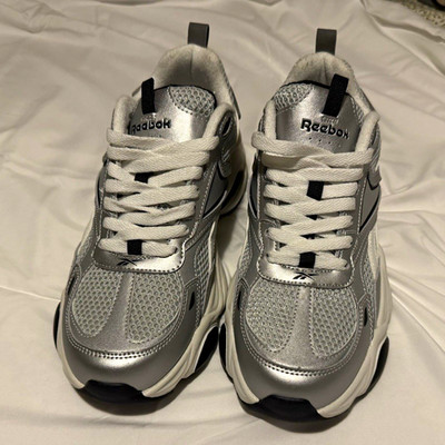 Reebok Premier Road Plus VI White/Silver Sneakers  Reebok Premier Road Plus VI s