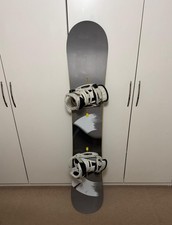Burton Custom Flying V 158cm Snowboard with Wheeled Travel Case