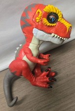 Fingerlings Untamed Dinosaur T-Rex Ripsaw Red WowWee 2017 Toy Raptor Dino