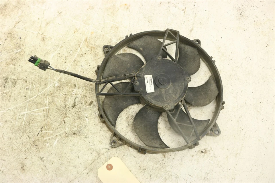Ventilador de refrigeración del radiador Polaris Ranger RZR 4 800 2010 2411219 usado OEM - Foto 2 de 2