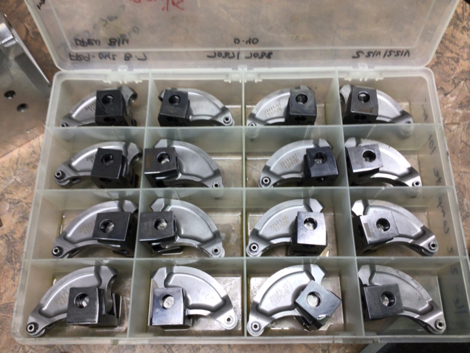 FR9 RY45 Roush Yates Ford Racing Cylinder heads eBay