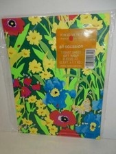 VINTAGE GIFT WRAP 1980s BRIGHT FLORAL WRAPPING PAPER AMERICAN GREETINGS
