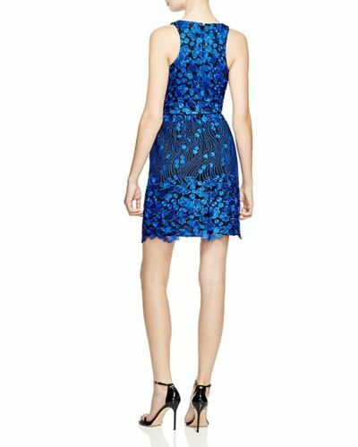 green emerald velvet dress Illusion Neckline Embroidery Lace Cocktail Dress