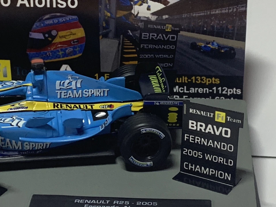 Pitboard 1:43 (Pizarra F1) / Fernando Alonso (Renault) 2005 World Champion - Imagen 2 de 4