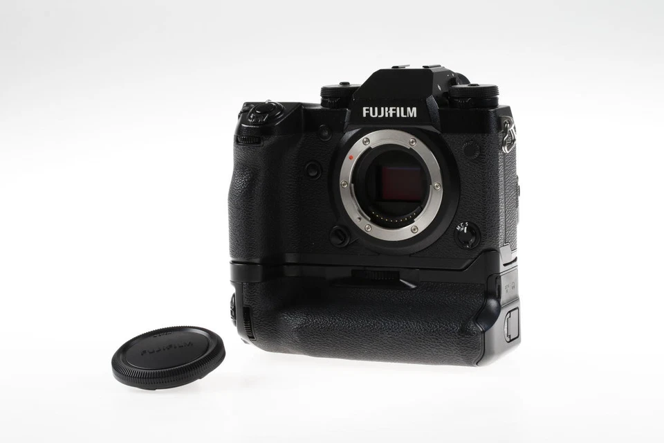 FUJIFILM X-H1 Gehäuse mit VPB-XH1 - Spiegellose Systemkamera - SNr: 81M55299 - Bild 2 von 4