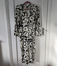 New Look Cream and Black Abstract Dress Size 10
