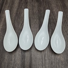 Set of 4 Japanese Style Porcelain Soup Spoons White Asian Ramen Rice Spoons