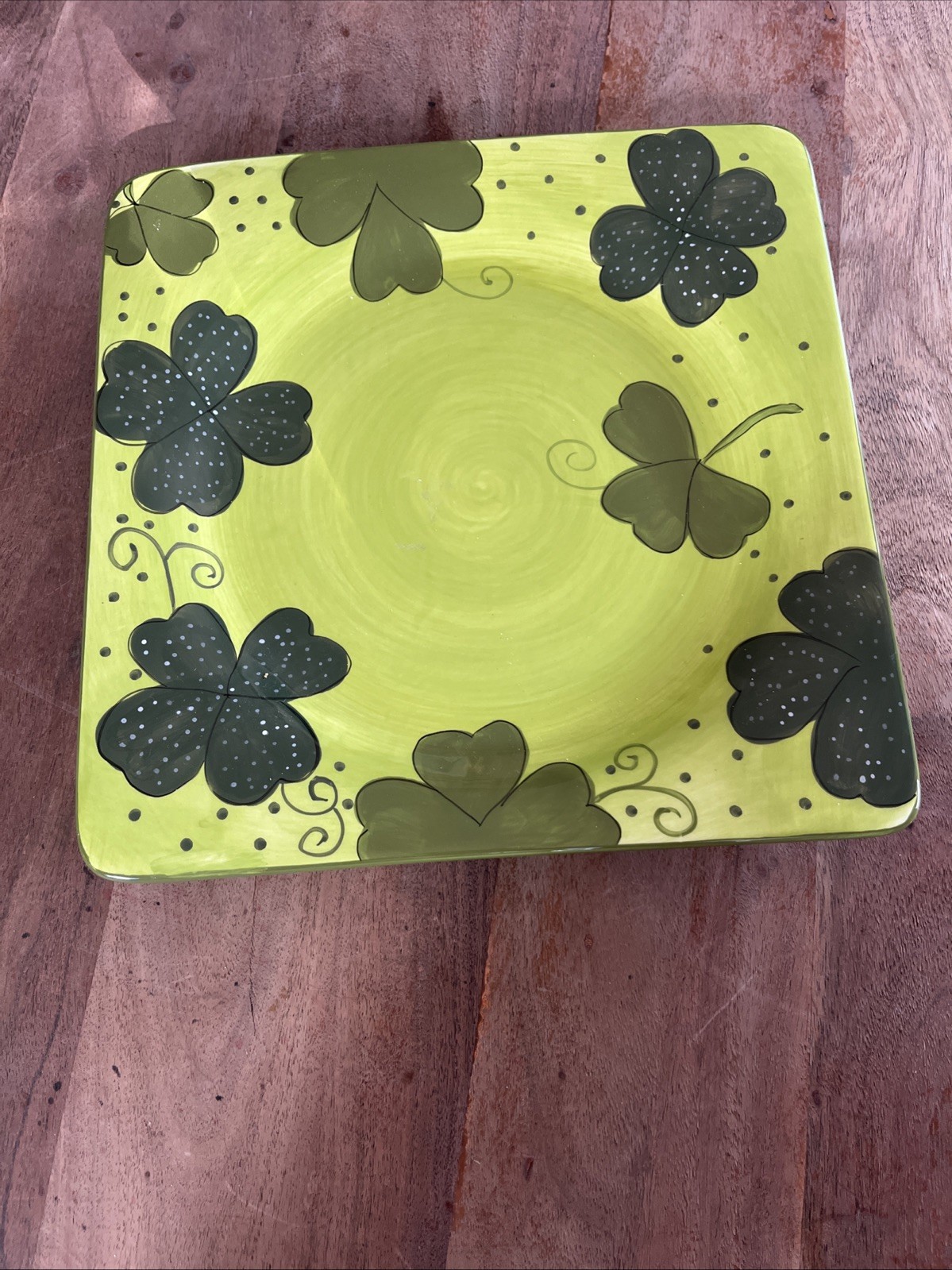 Gates Ware by Laurie Gates Green Clover Porcelain Square 10 1/2