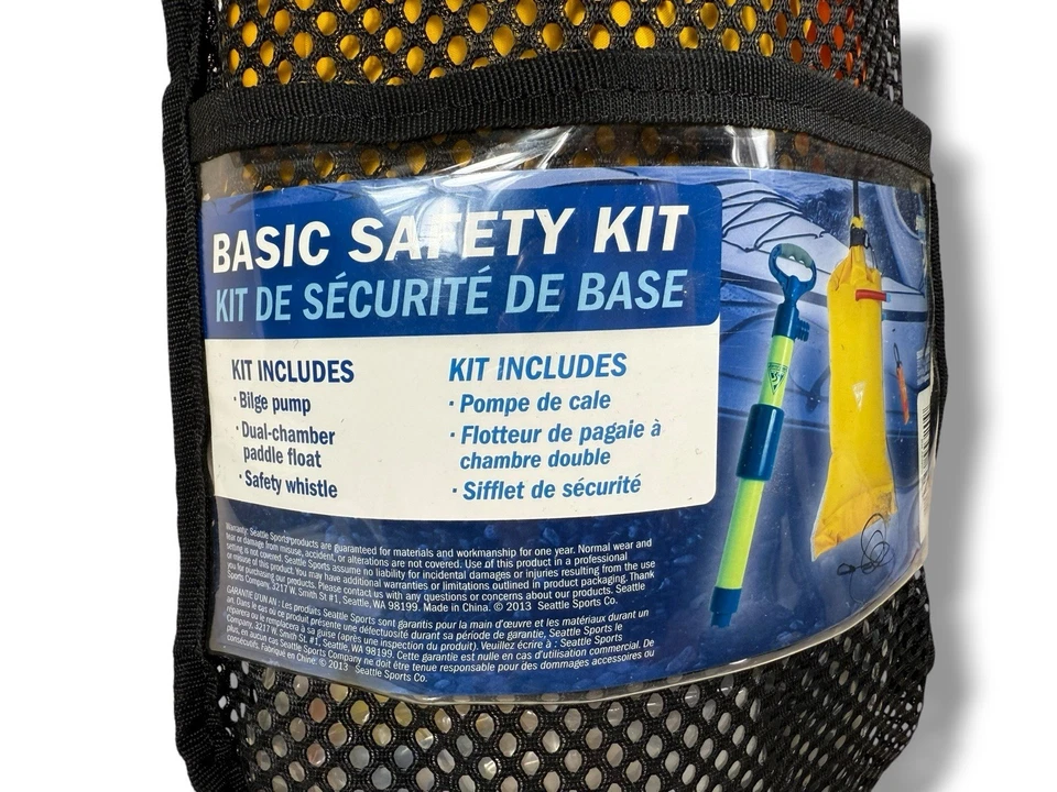 Kit básico de seguridad para kayak Seattle Sports, bomba de sentina, flotador de paleta, silbato Foto 2 de 4