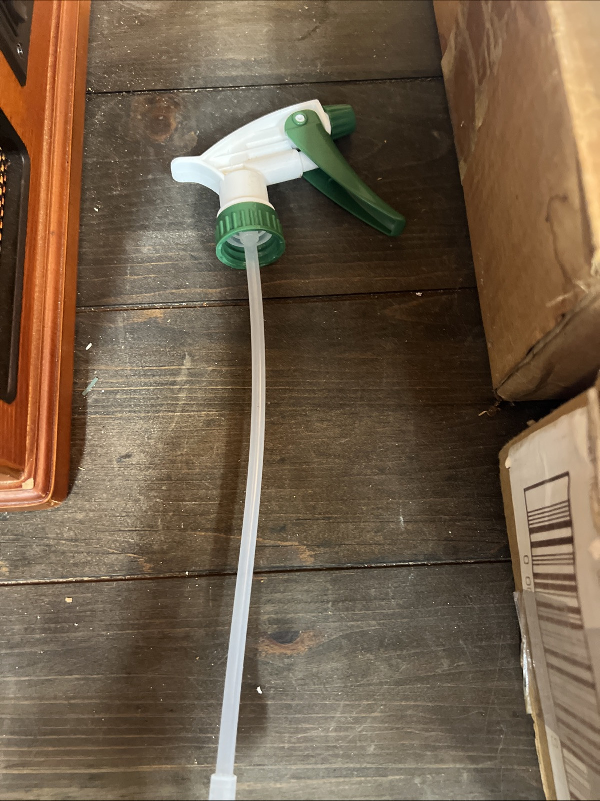 Tolco 110248 Model 250 Trigger Sprayer 9 1/4" White/green