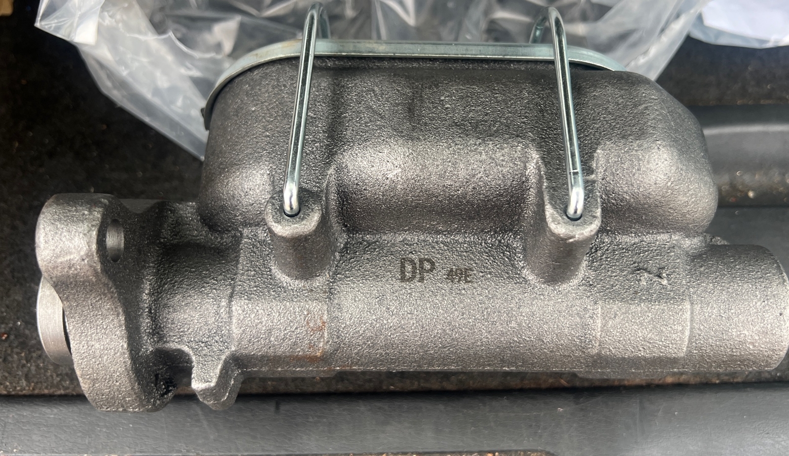 Dorman H621569 Tubo Freno Idraulico Posteriore - Ricambio Diretto Con Attacchi Specifici - Certificato NHTSA E Testato A 4000 PSI - 3