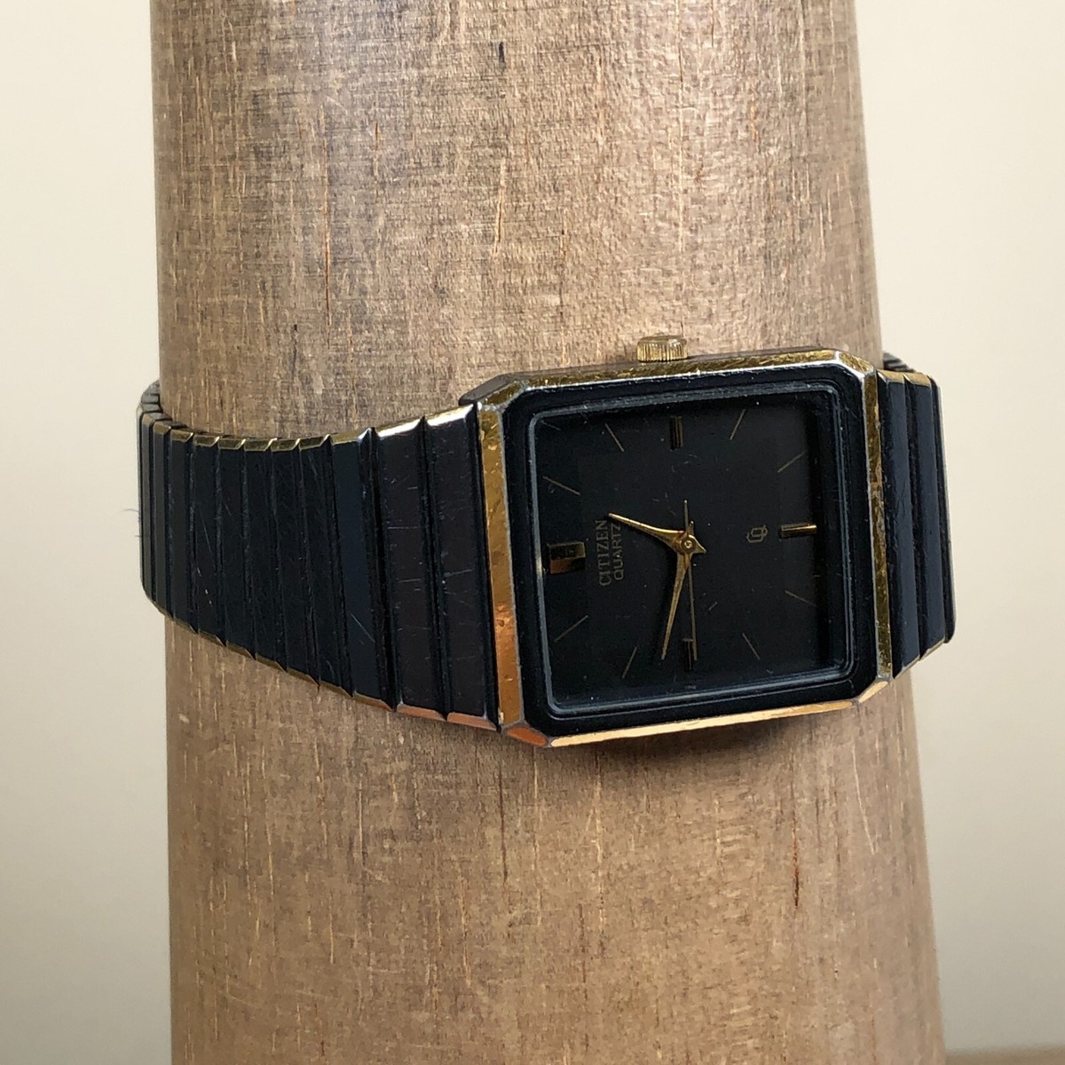 2221 CITIZEN 置時計 8RH302 QUARTZ REAL C/M6 Citizen QQ Mens 3630-894022 Black Dial 25mm Rectangular
