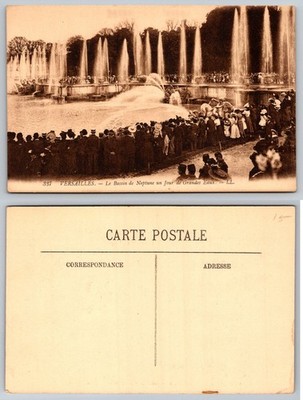 Vintage Versailles Neptune Fountain Grand Waters France Postcard LL
