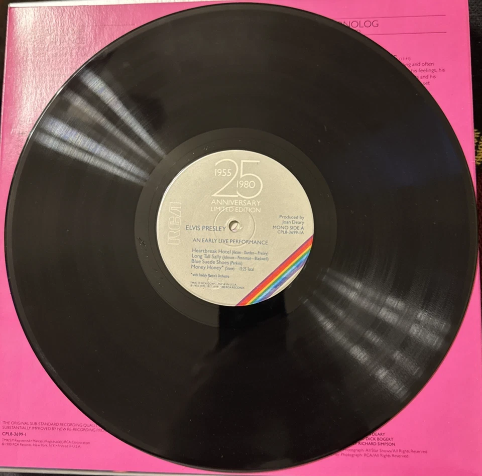 Limited Edition Elvis Aron Presley 25th Anniversary 8 LP Box Set CLP8-3699 - Image 3 of 4