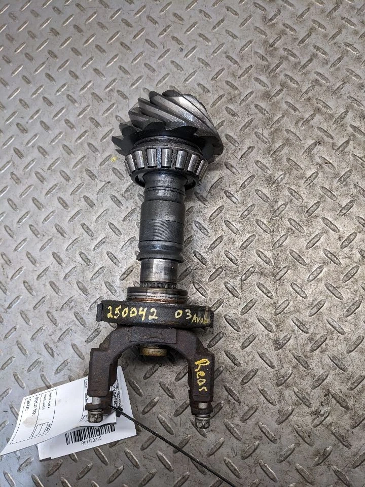 Ring Gear/Pinion Rear Axle 8-1/2" Ring Gear Fits 78-14 SUBURBAN 1500 1170215 - Image 3 of 4