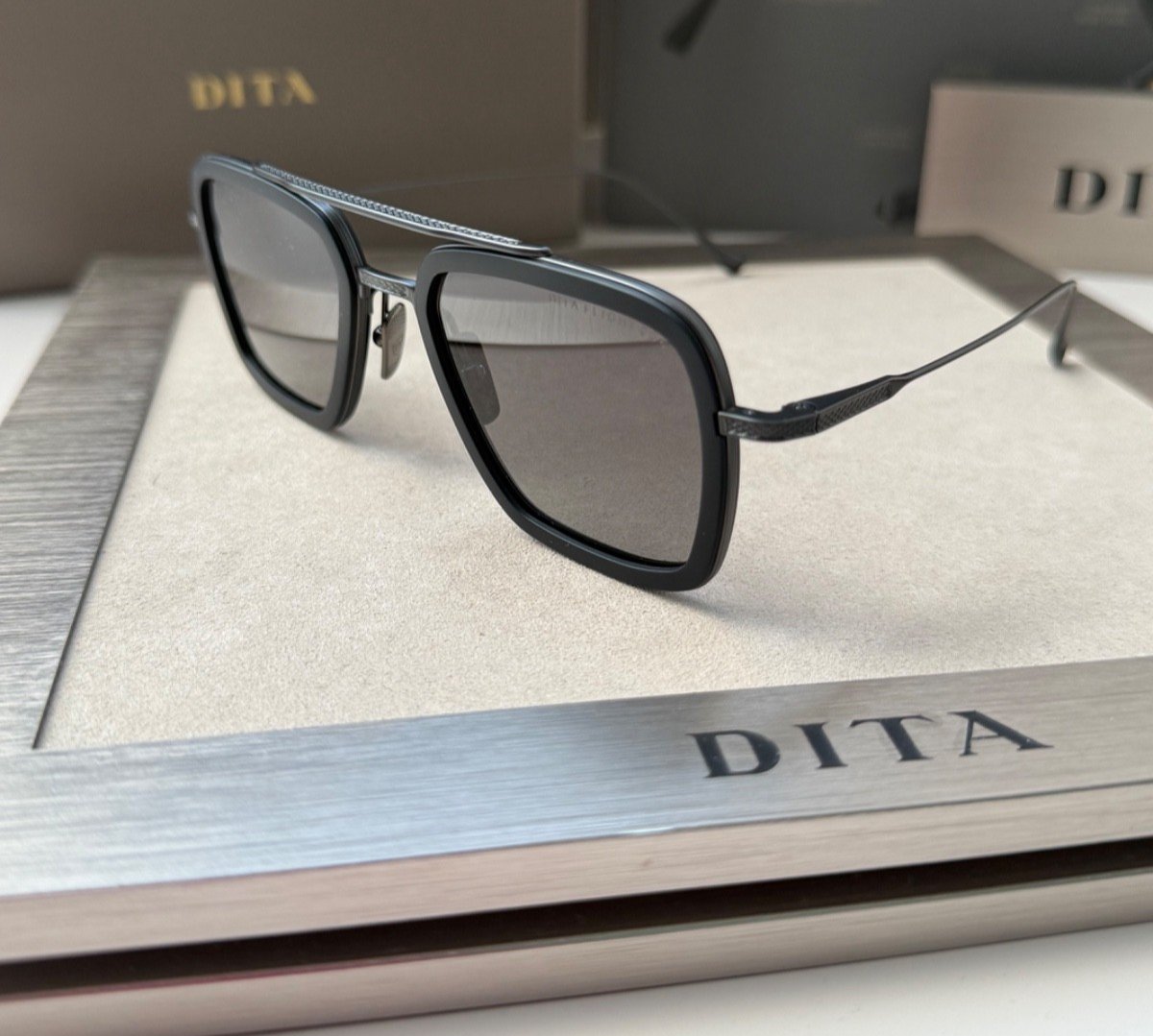 DITA FLIGHT 006 7806 N Matte Black Grey Polarized Aviator