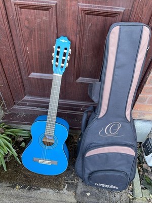 Junior 1/2 Konzertgitarre mit Koffer Gear4music Gigbag DCG-1/2 BL
