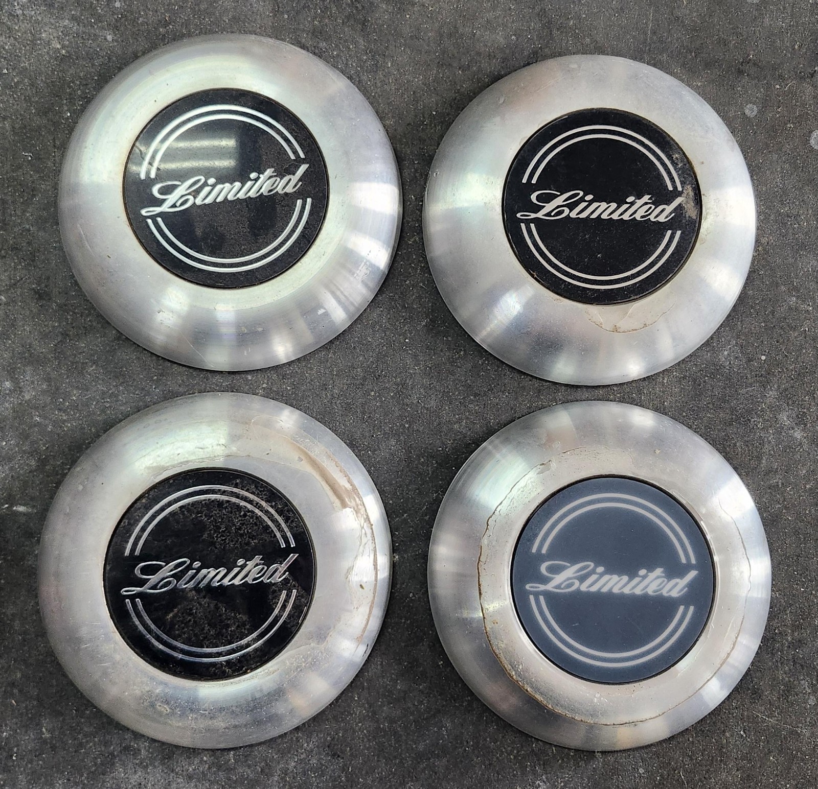 1996-2001 Ford Explorer Limited Machined Wheel Center Hub Caps OEM F67A-1A096-HA