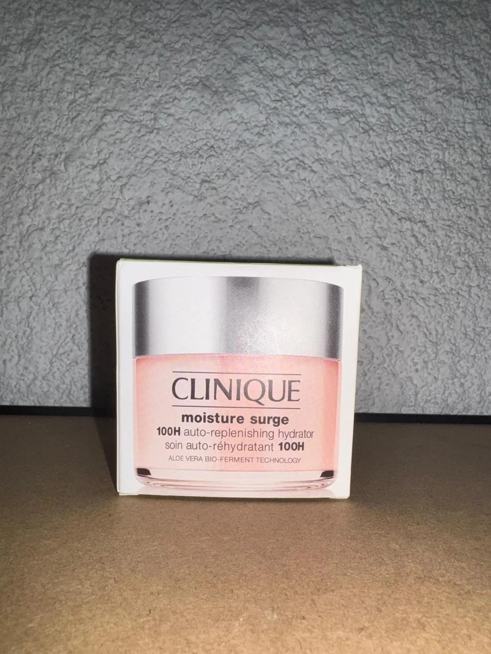 Clinique Moisture Surge 100H Hydrator 125ml / 4.2oz Auto-Replenishing Moisturize
