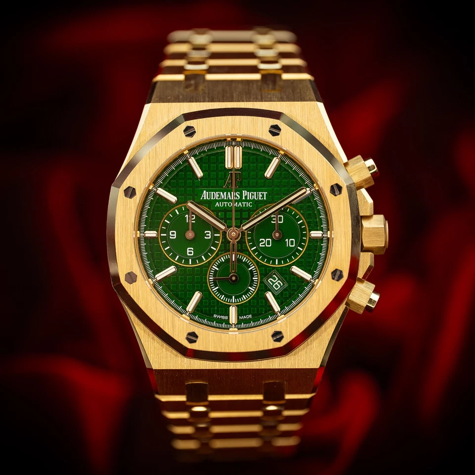 Audemars Piguet Royal Oak Cronógrafo Oro Amarillo Esfera Verde 26331BA Juego Completo Foto 4 de 4
