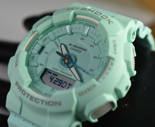 IOB! Casio GMAS130-2A (5540) Women's Mint Step TrackerWatch NEW BATTERY!