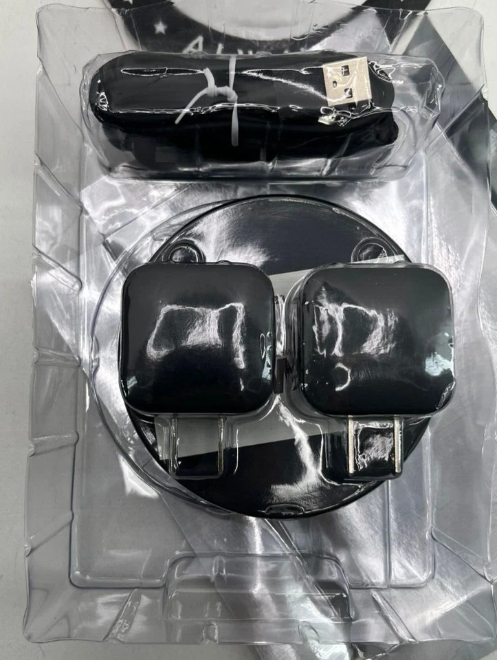 Just Wireless 5W Qi Wireless Charging Pad (2 pack) for iPhone 11/XR/XS/8, S10/S9 - Image 3 of 4