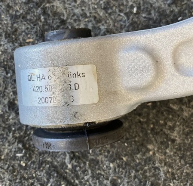 Audi R8 42 Rear Left Upper control Wishbone arm 420505323D New Genuine oem 