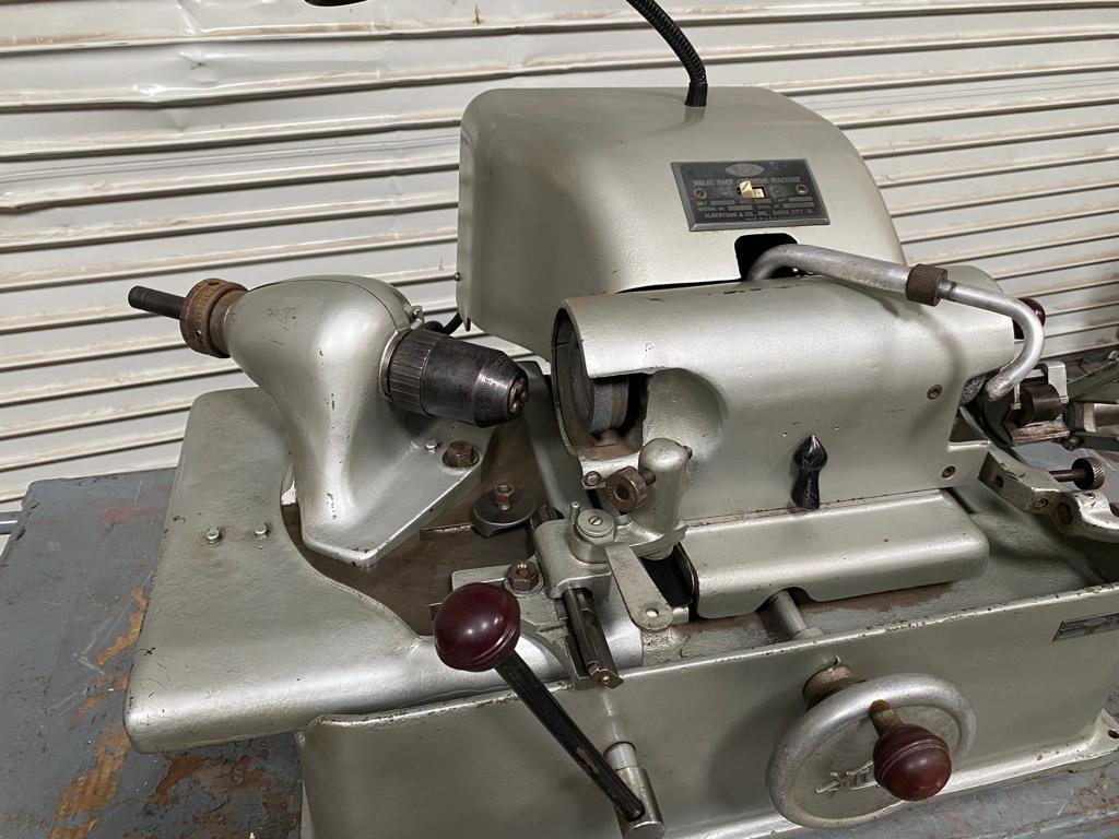 Sioux 645 Valve Face Grinder Grinding Machine Stone Dresser Pilot Set