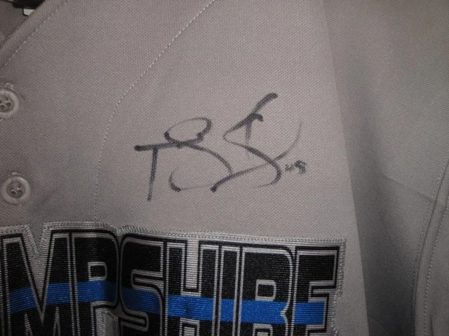 Pirates Blue Jays TRAVIS SNIDER Game Worn Used Signed Jersey PHOTOMATCHED - Image 3 of 4