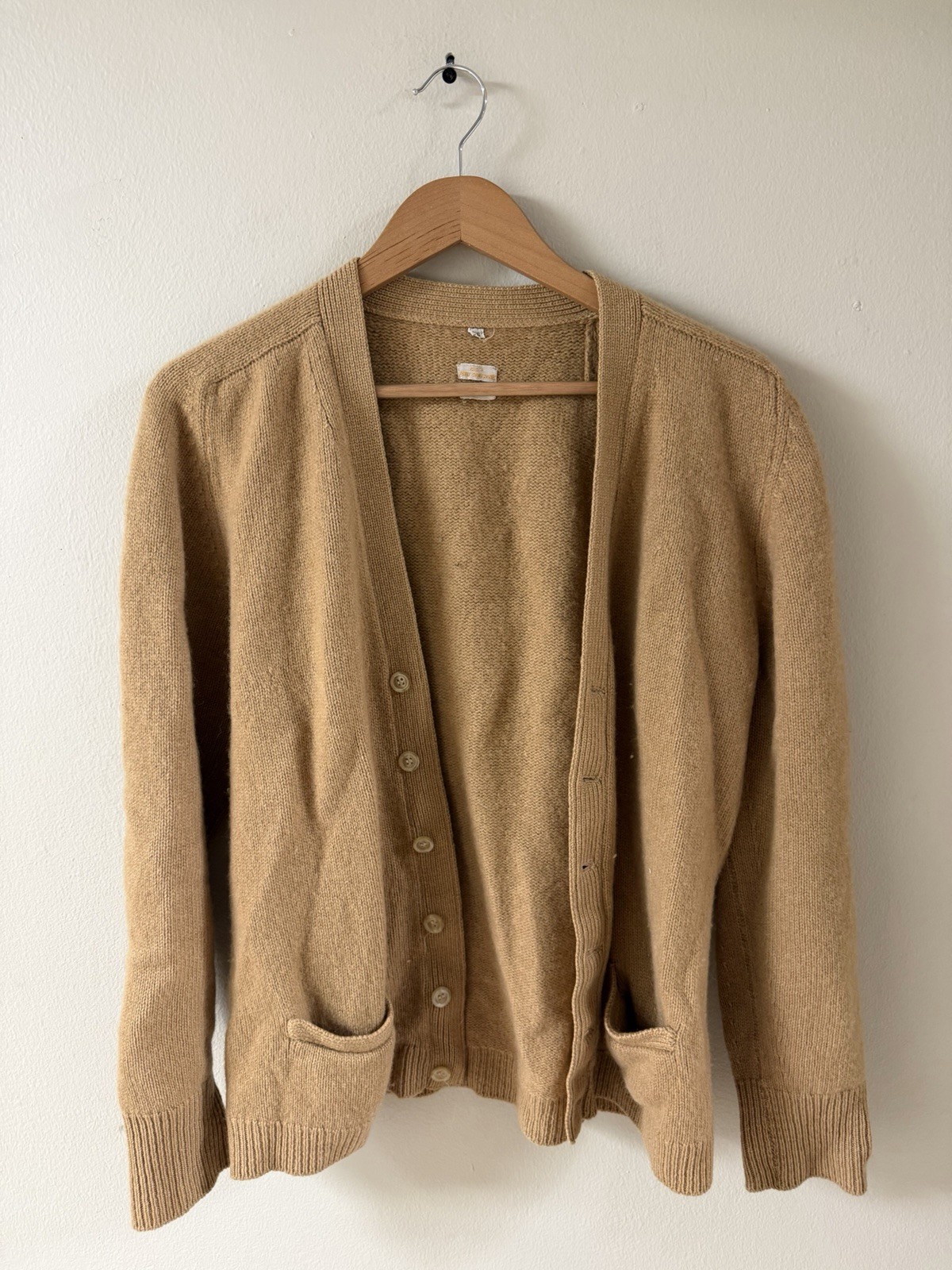 Vintage 40s 50s 100% Camel Hair Knit Cardigan Sweater Atkinsons England Worn