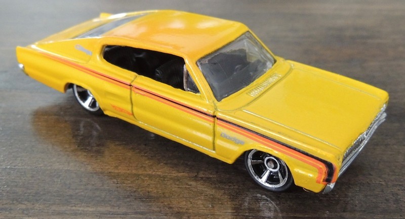 1967 '67 Charger Yellow From 2011 Hot Wheels Racing Kits 2 Car Set