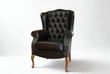 Fauteuil à oreilles de luxe Chesterfield - cuir véritable, fait à la main