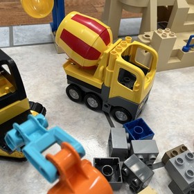 Lego DUPLO  Construction Set 5653 Stone Quarry & 10931 Truck & Tracked Excavator