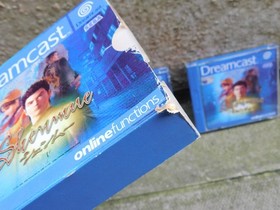 Shenmue Sega Dreamcast FULL SET BOXED Complete with Manuals