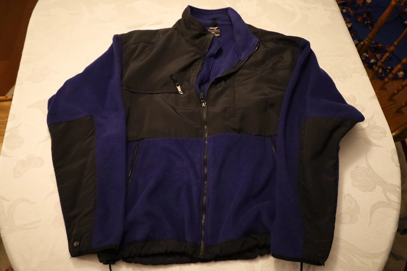 Mens Size Large Columbia Core Lightweight Jacket Black Zip Front