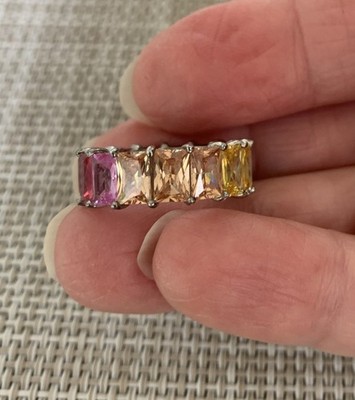 925 Silber Regenbogen Eternity Ring Größe 6 Smaragdschliff mehrfarbiges Glas