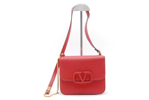 Excellent condition Valentino Garavani V logo shoulder bag crossbody bag